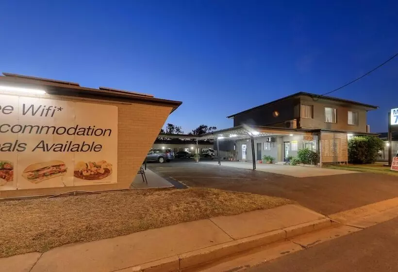 Motel 707