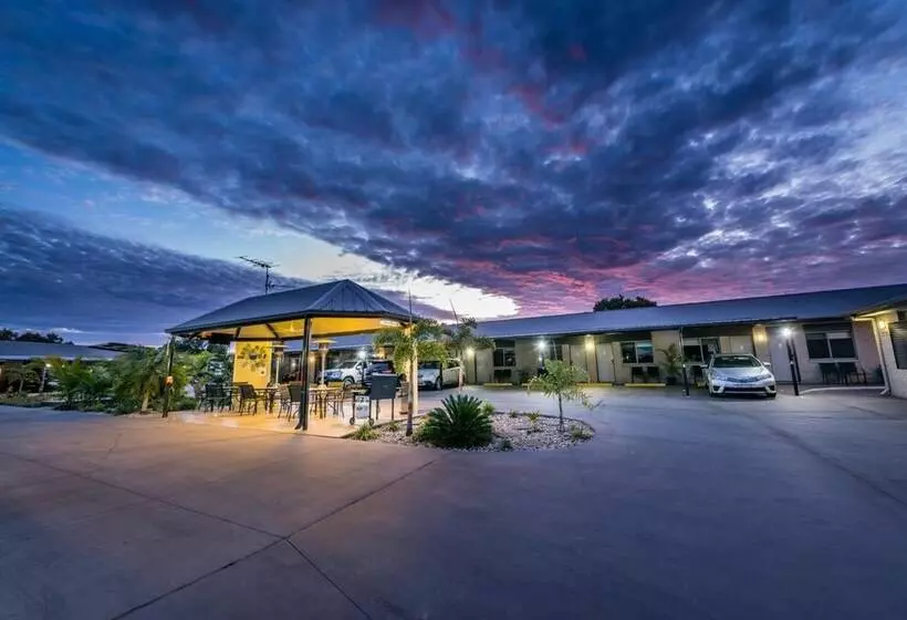 مُتل Athena Studio Units