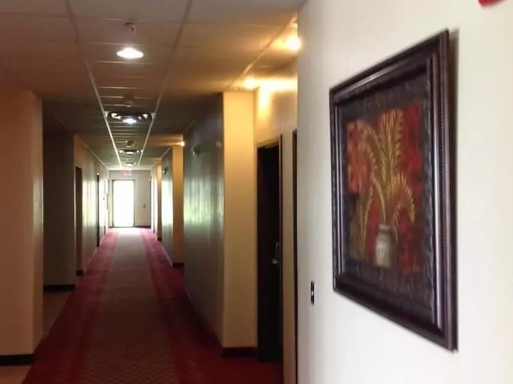 Motelli Yorktown Inn And Suites