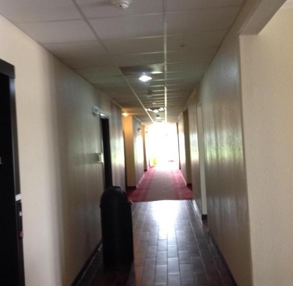 فندق على الطريق Yorktown Inn And Suites