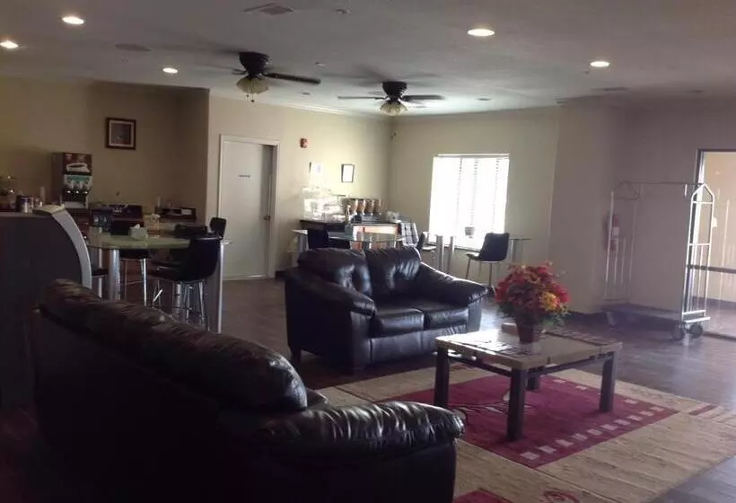 Motelli Yorktown Inn And Suites