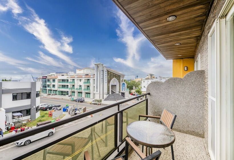 پانسیون Wei Yuan