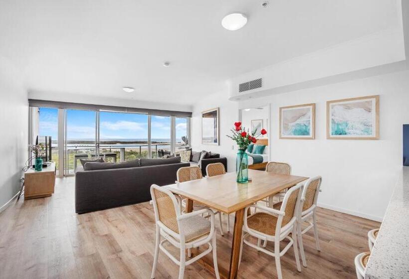 The Duporth Riverside