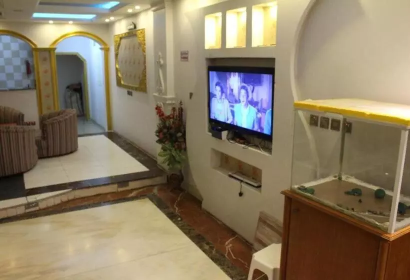 Al Fanar Al Alamaya 3  Hay Aa Malakeya Entrance