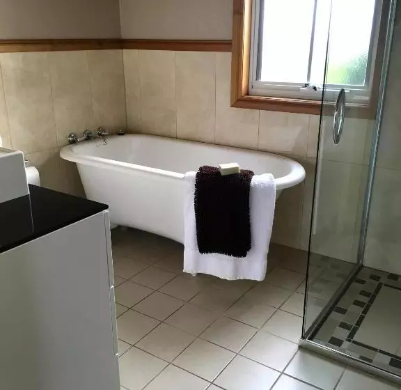 Aamiaismajoitus (B&B) Cable Station Accommodation