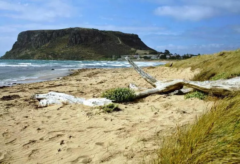 Aamiaismajoitus (B&B) Cable Station Accommodation