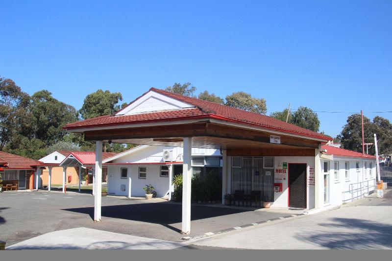 Central Coast Motel