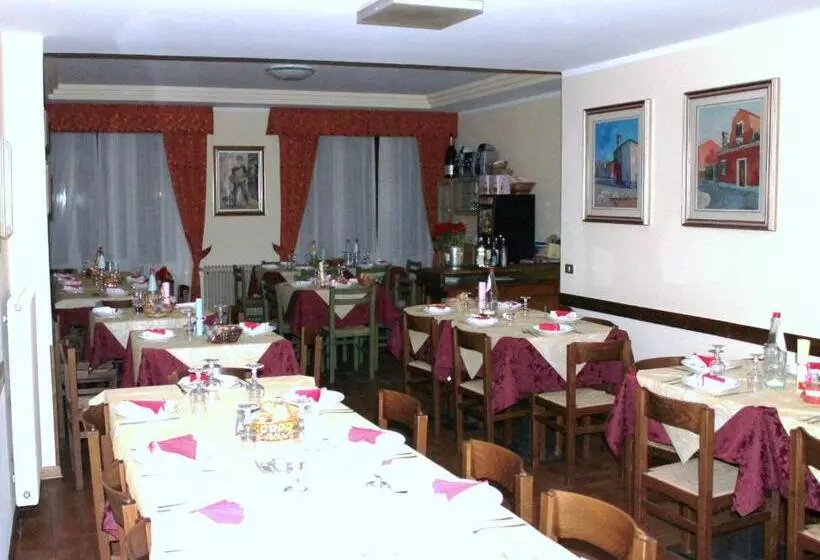 Hotelli Albergo Bellaria