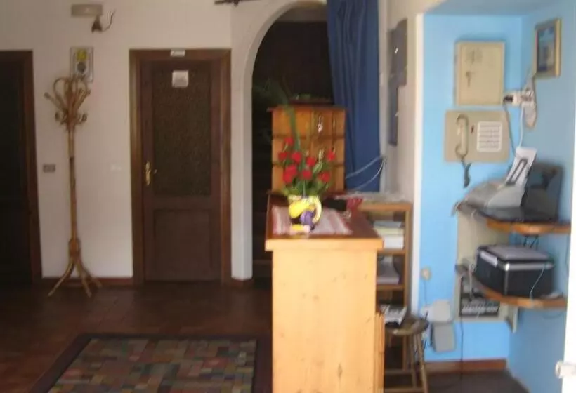 Hotelli Albergo Bellaria