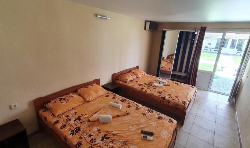 Santorini Beach Hotel Koblevo