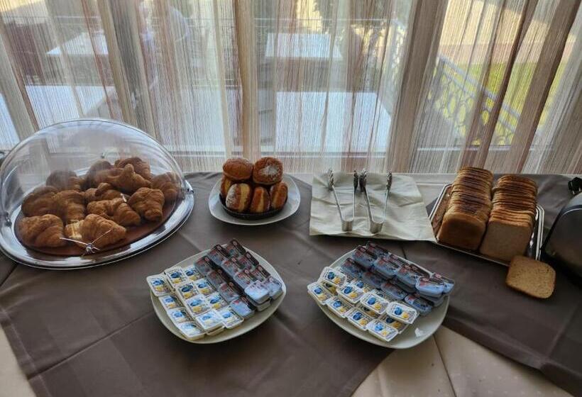 فندق Verona Villas Complex