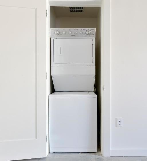 Sonder At Mid Main Lofts