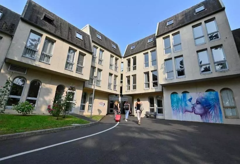 Auberge De Jeunesse D Orleans