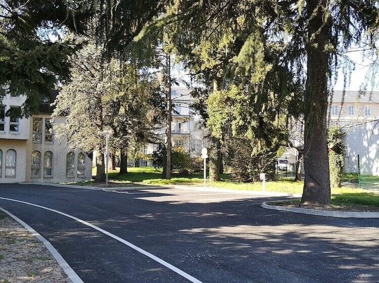 Schronisko Auberge De Jeunesse D Orleans