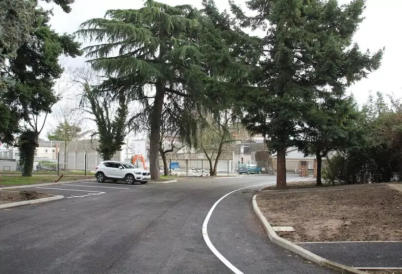 Auberge De Jeunesse D Orleans