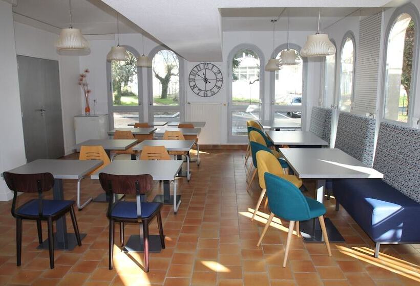 Schronisko Auberge De Jeunesse D Orleans