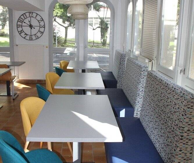 Schronisko Auberge De Jeunesse D Orleans