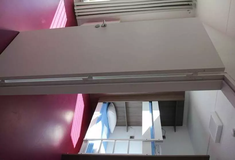 Auberge De Jeunesse D Orleans