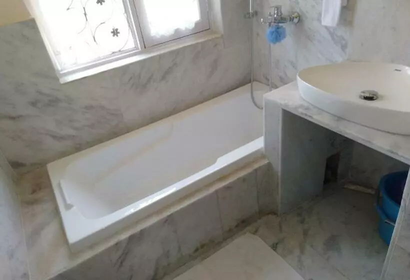Aamiaismajoitus (B&B) Lalita Homestay Countryside