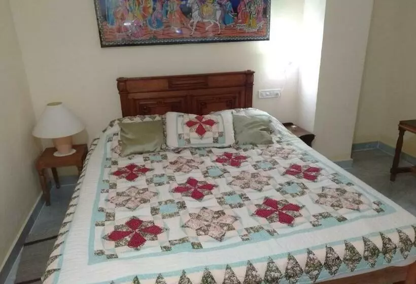 Aamiaismajoitus (B&B) Lalita Homestay Countryside