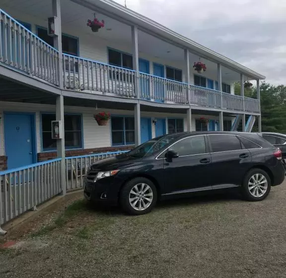 Motelli Four Seasons Motor Inn