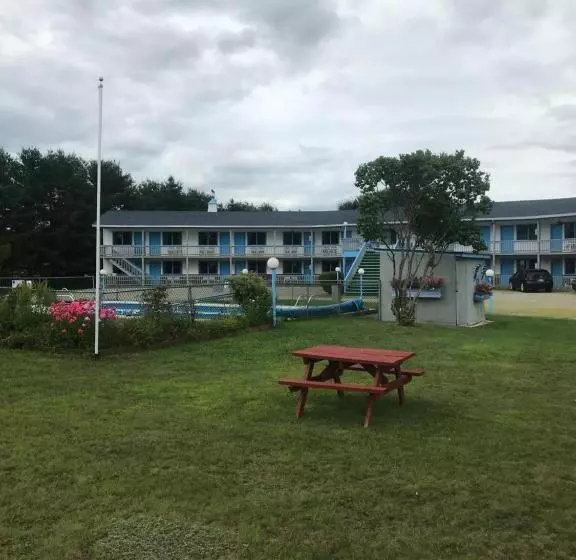 Motelli Four Seasons Motor Inn