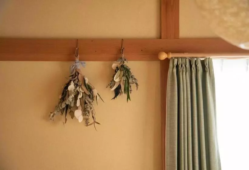 ペンション Tipy Records Inn Hanare