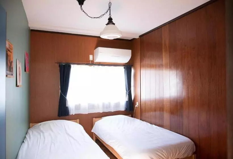 ペンション Tipy Records Inn Hanare