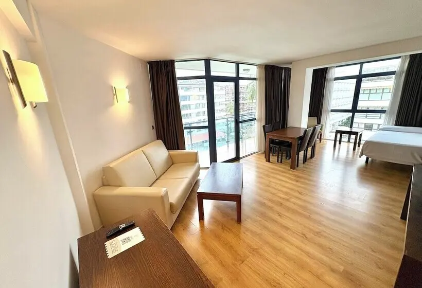 Apartamentos MS Puerto Marina