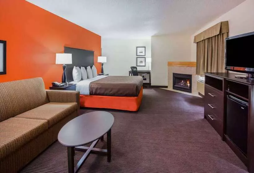 Hotelli Americinn By Wyndham Mora