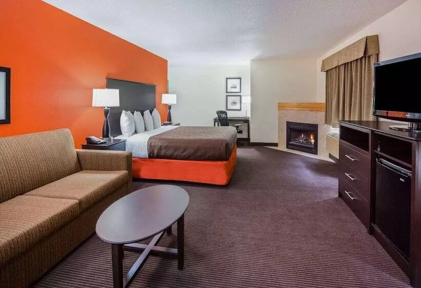 Hotelli Americinn By Wyndham Mora