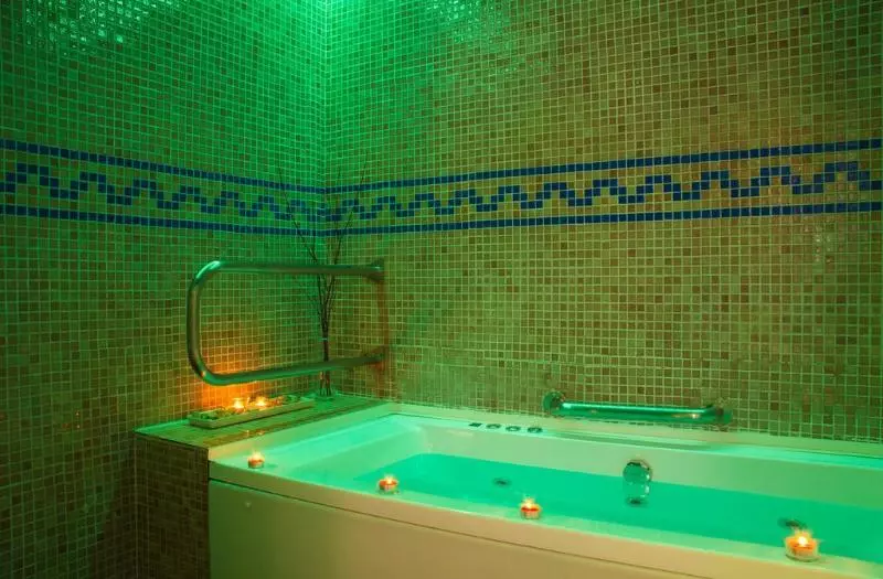 فندق Balneario Caldas De Luna