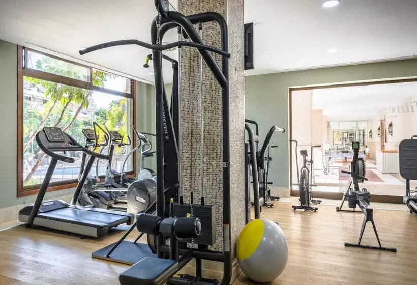 ホテル Barcelo Marbella