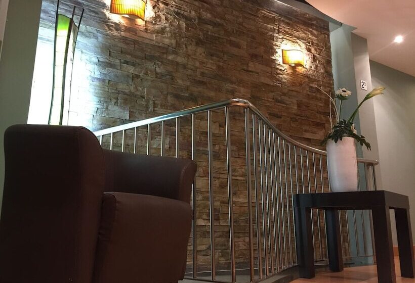 Hotelli Castillo De Javier