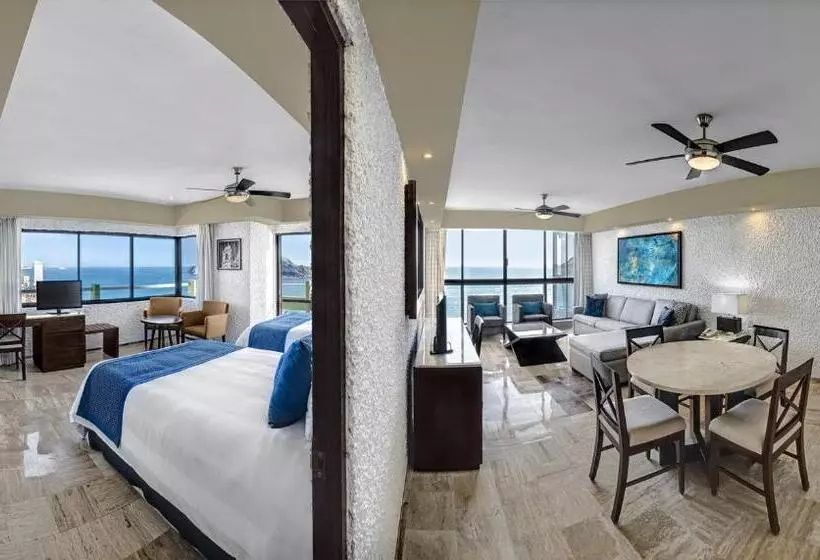 Hotel El Cid El Moro Beach