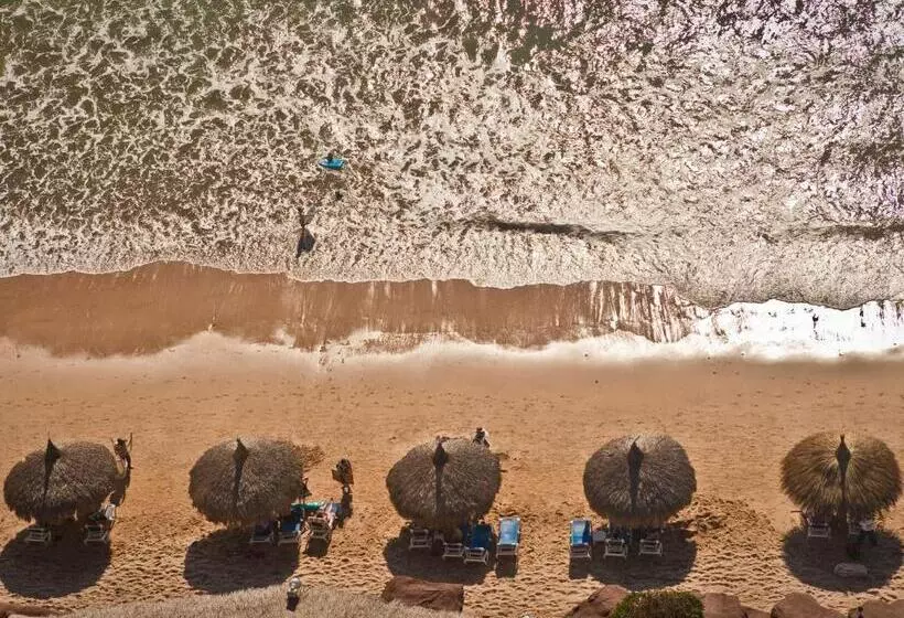 Hotel El Cid El Moro Beach