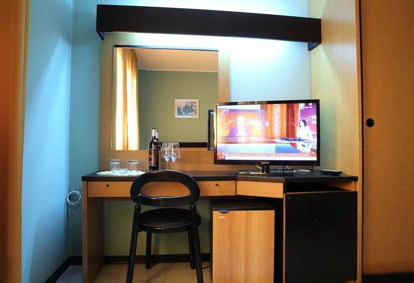 בית מלון כפרי Green Sporting Club