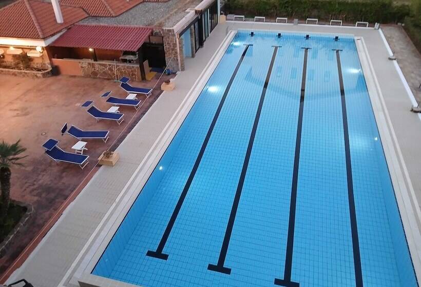 בית מלון כפרי Green Sporting Club