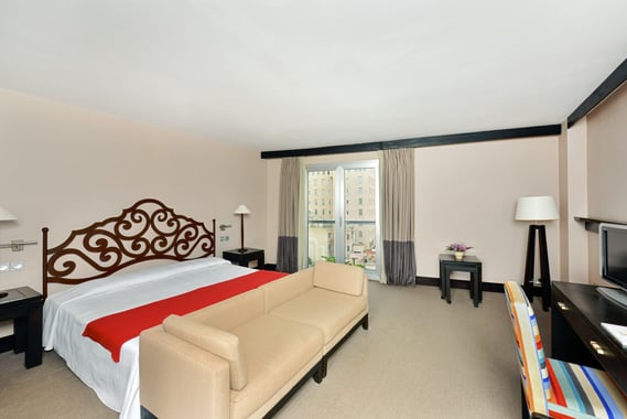 هتل Iberostar Parque Central