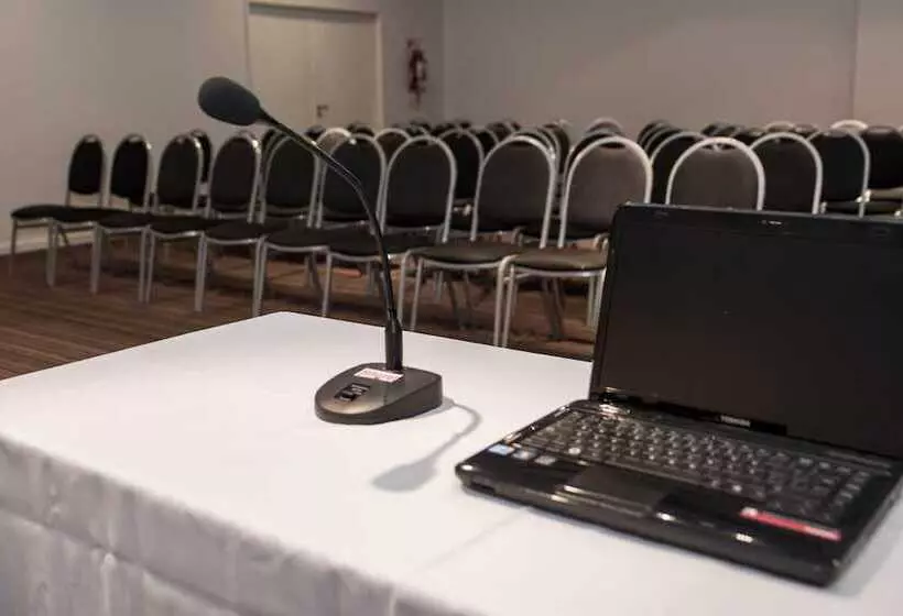 هتل Maran Suites & Towers