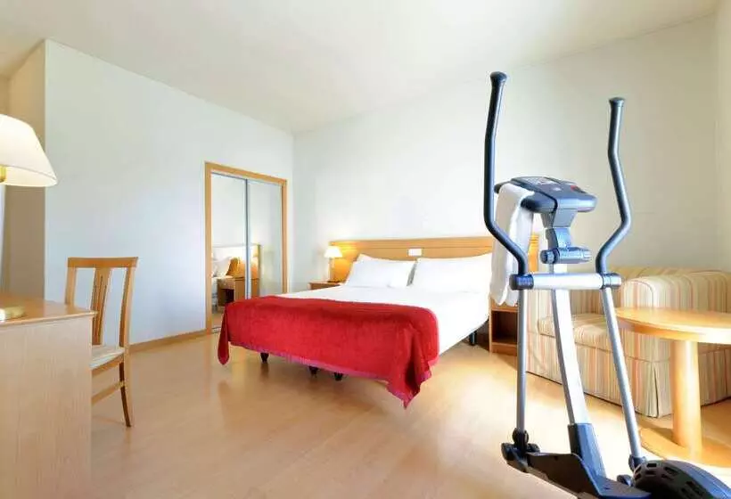 هتل Tryp By Wyndham Porto Centro