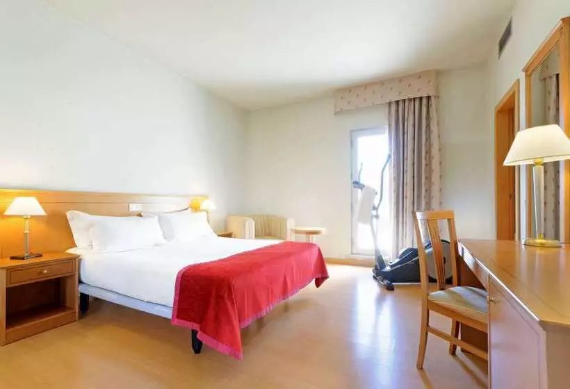 هتل Tryp By Wyndham Porto Centro