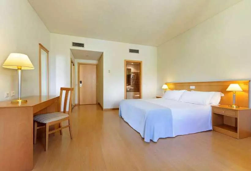 هتل Tryp By Wyndham Porto Centro