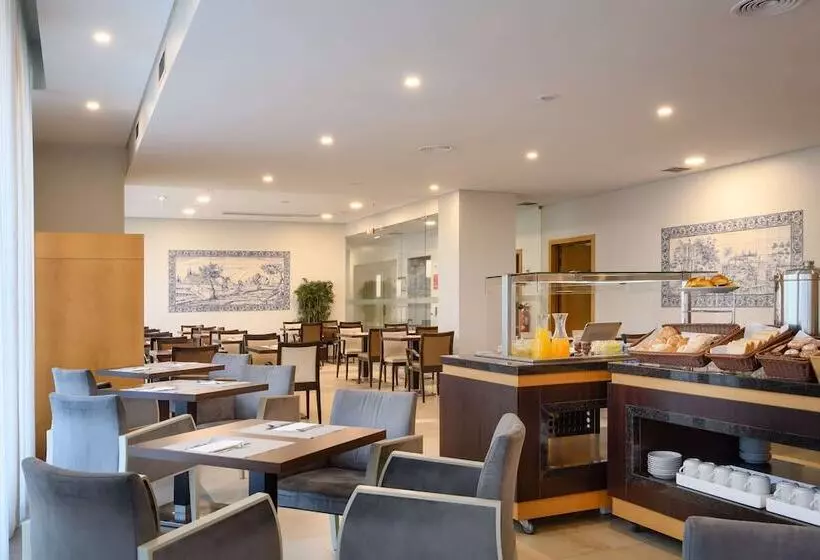 هتل Tryp By Wyndham Porto Centro