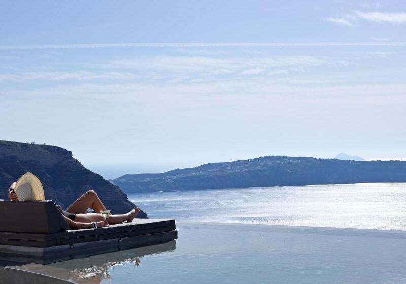 Lilium Hotel Santorini