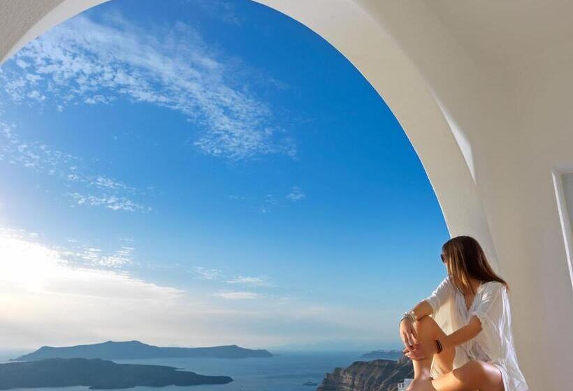 Lilium Hotel Santorini