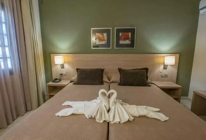 Relaxia Lanzasur Club  Aqualava Water Park