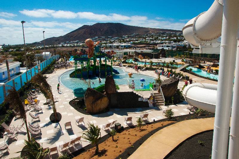 Relaxia Lanzasur Club Aqualava Water Park