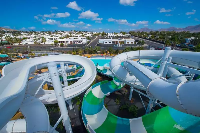 Relaxia Lanzasur Club  Aqualava Water Park