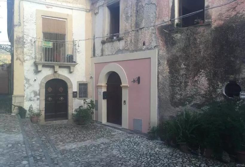 ペンション Alla Chiazzetta Calabria